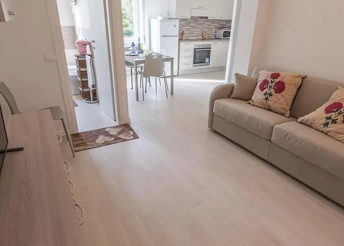 Olivia New Apt With - Ac